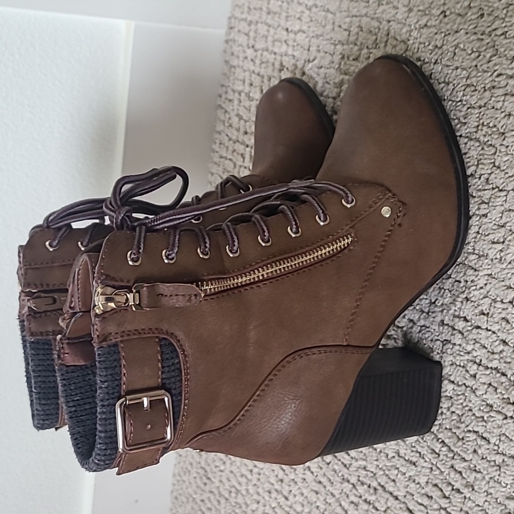 Call it Spring boots - Picture 6 of 9